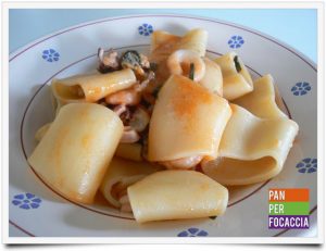 Mezzi paccheri con sugo di mare e fine del contest